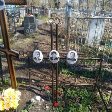 Кречетовы